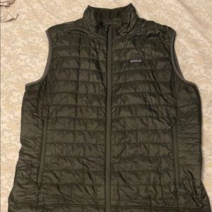 Men’s Patagonia Nano Puff Vest-Like New